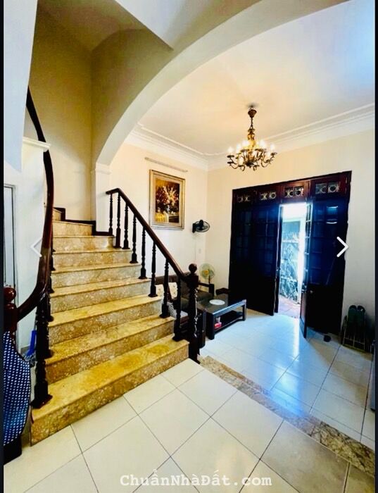 Bán nhà Kim Ngưu, Hai Bà Trưng, lô góc 3 thoáng, kiến trúc pháp 54 m2, 5 tỷ 850 Bán nhà Kim Ngưu, Hai Bà Trưng, lô góc 3 thoáng, kiến trúc pháp 54 m2, 5 tỷ 850