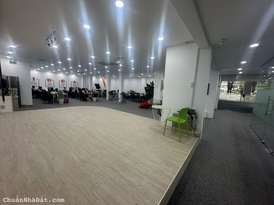 Chính chủ cho thuê văn phòng đường 3/2 Quận 10 Diện tích 300 đến 400m2 giá cực rẻ Chính chủ cho thuê văn phòng đường 3/2 Quận 10 Diện tích 300 đến 400m2 giá cực rẻ