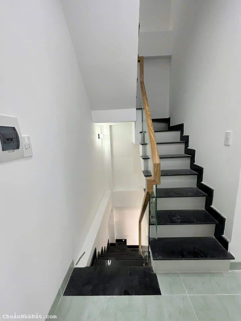 NHÀ ĐẸP CẦN BÁN - 1TỶ850- 26,22M2- THÔNG TÂY HỘI, P10, GÒ VẤP