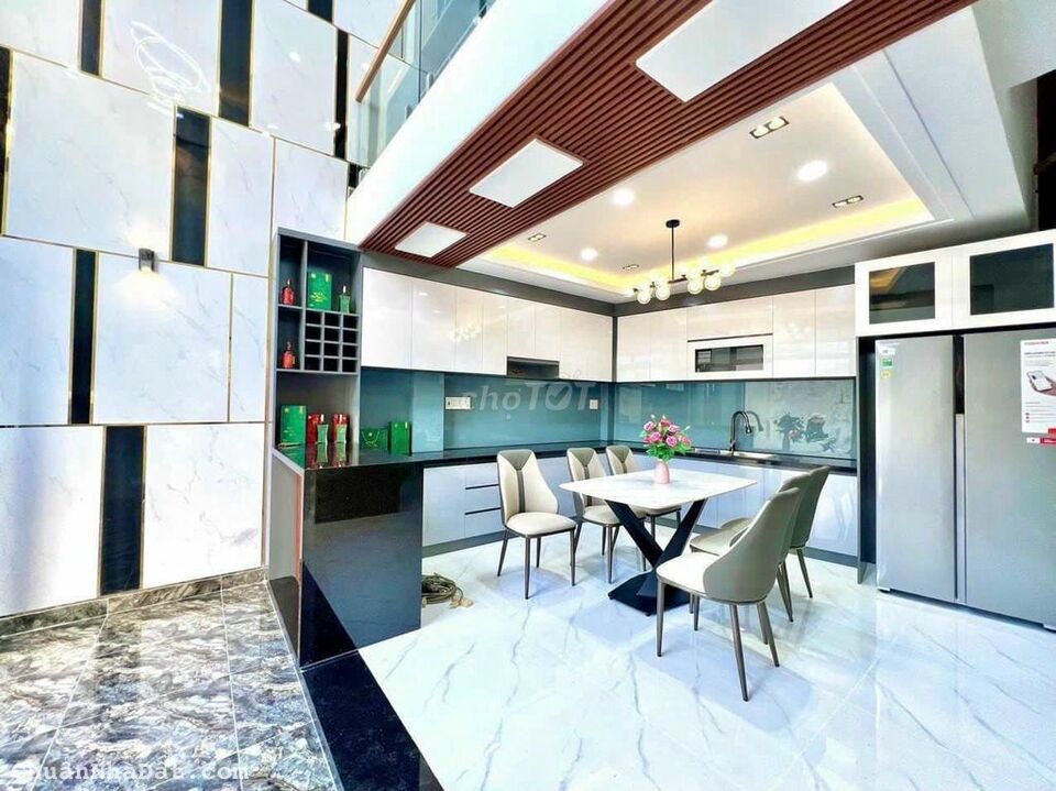 Giá Sốc 63m2 xây 4 tầng Hồng Bàng,Quận 11. Cách Bệnh viện Chợ Rẫy 700m