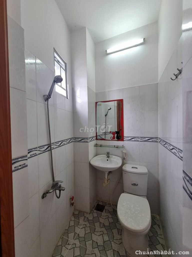 Bán nhà gần Trung Tâm Y Tế Quận 6- 1TẦNG - 3,8x10M - HẺM XE HƠI 7 CHỔ-