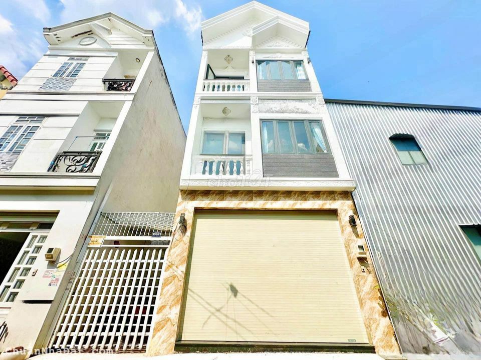 Chủ thở oxy. Nhà 37m2 Âu Dương Lân,Q8. Gần UBND Phường 3. Giá 2tỷ 150.