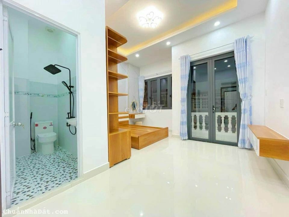 Chủ thở oxy. Nhà 37m2 Âu Dương Lân,Q8. Gần UBND Phường 3. Giá 2tỷ 150.