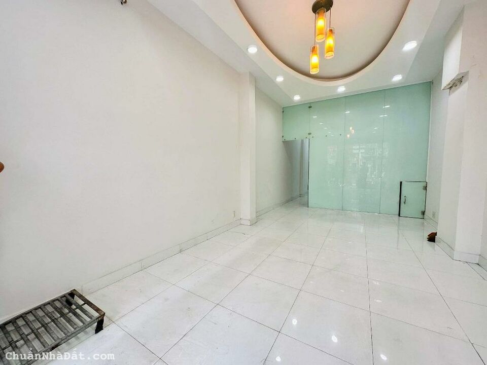 MẶT TIỀN QUẬN 1 TRẦN QUANG KHẢI 60m2, NGANG 4M, 4 TẦNG, THU NHẬP 720 TR/ NĂM, CHỈ 24.x TỶ