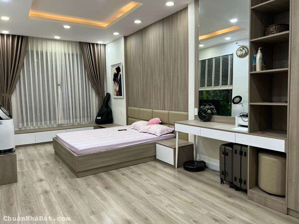 NHÀ HẺM XE HƠI, SÁT MẶT TIỀN KỲ ĐỒNG 64M2, 4 TẦNG, NGANG 8M, NHỈNH 19 TỶ. LH 0386372900