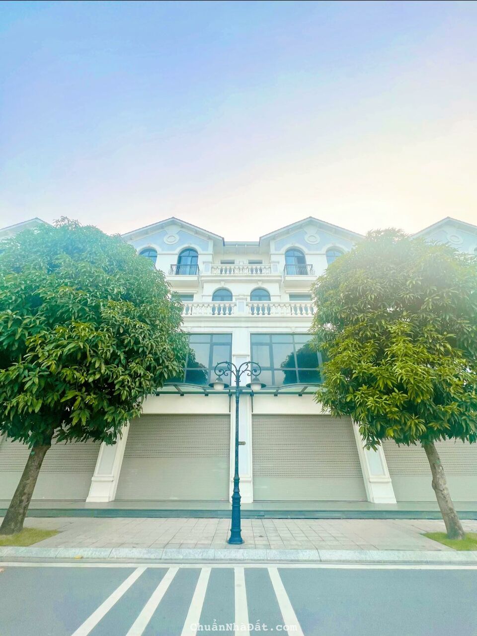 Bán liền kề Sao Biển 23 Mặt đường 40m tại Vinhomes Ocean Park Gia Lâm