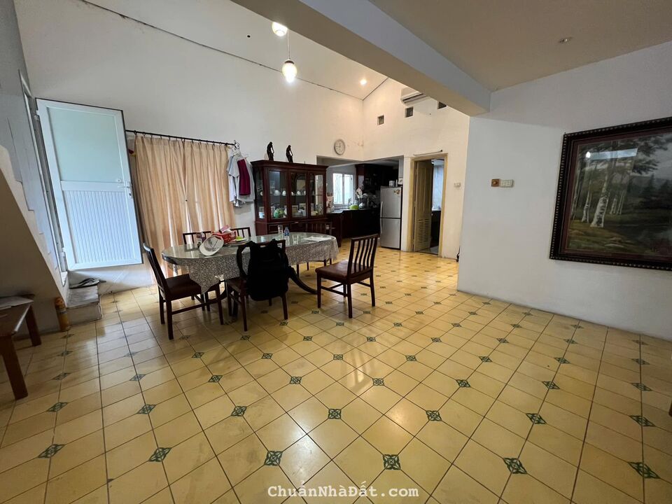    Nhà phố Xã Đàn – 130m2 – Ô tô – Lô Góc – Thang Máy – 200tr/m – 26 tỷ 