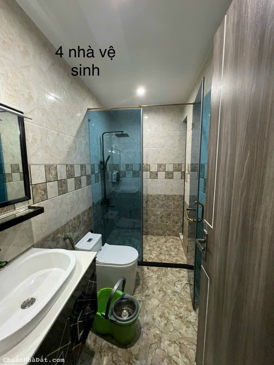 Bán nhà mới xây kiên cố đẹp từng chi tiết khu yên tĩnh hẻm xe hơi 