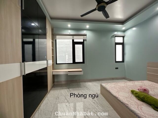 Bán nhà mới xây kiên cố đẹp từng chi tiết khu yên tĩnh hẻm xe hơi 
