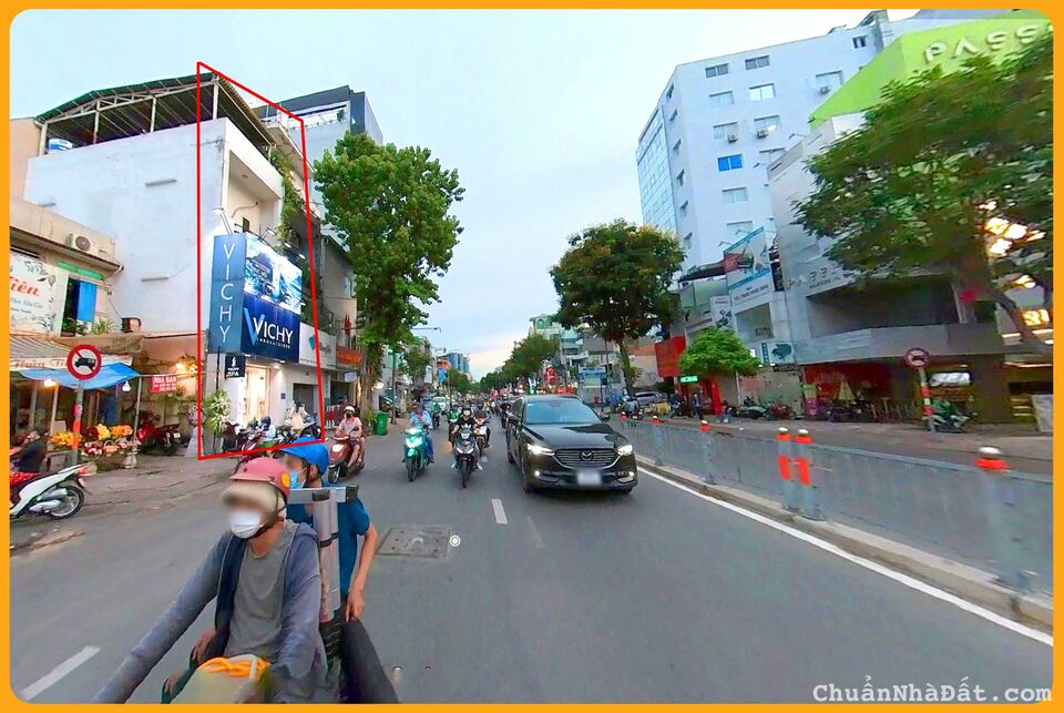 Cho Thuê Mặt Tiền Kinh Doanh Nguyên Căn 2 Tầng Góc Ngã Tư Hàng Xanh Quận Bình Thạnh Thuận Tiện KD