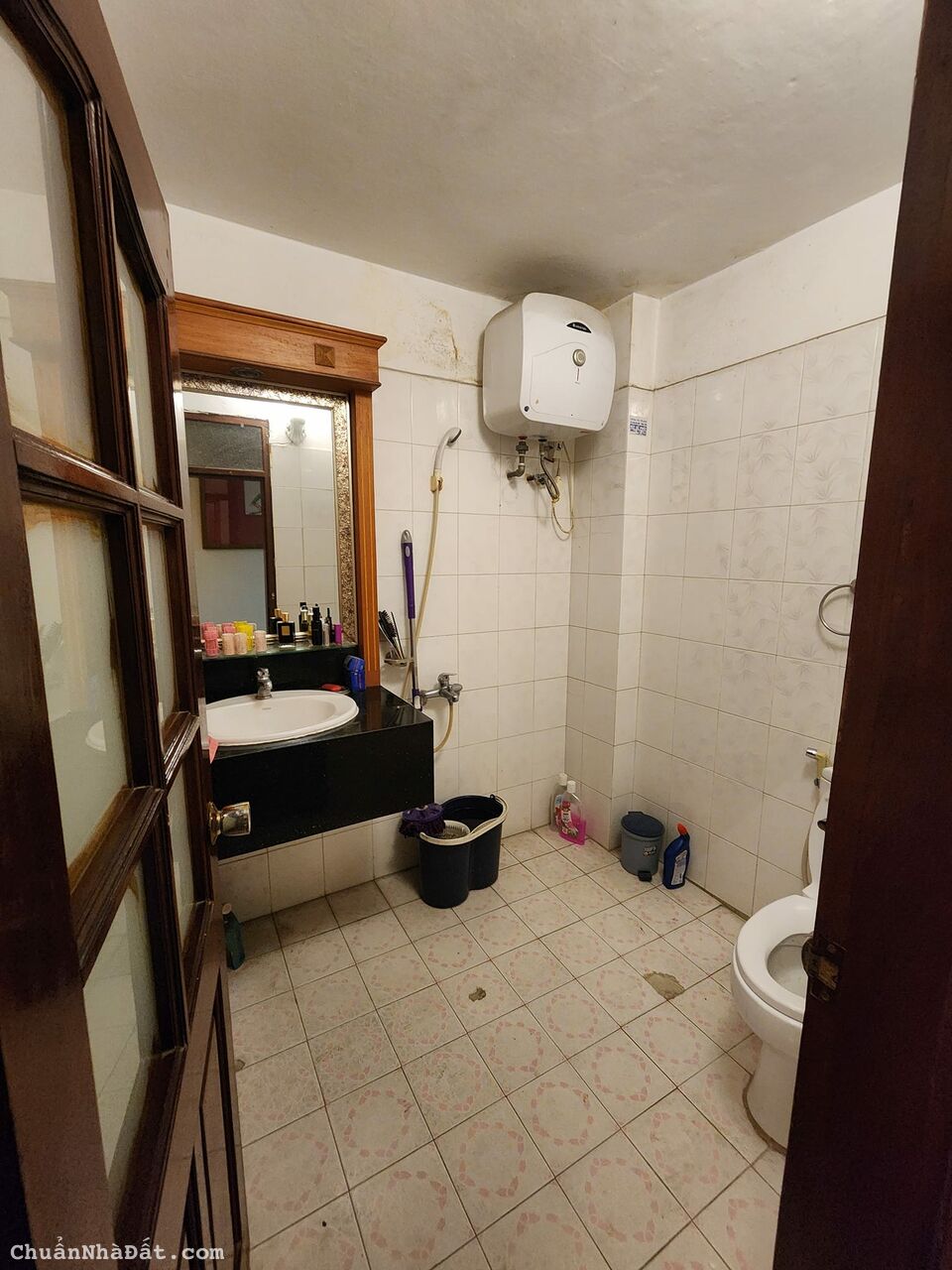 BÁN NHÀ ĐẠI LA HAI BÀ TRƯNG 52 M2 9 TỶ Ô TÔ ĐỖ CỬA  HAI THOÁNG VÀI BƯỚC RA PHỐ VỊ TRÍ TUYỆT ĐẸP.