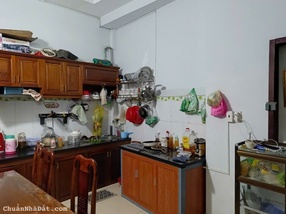 Biệt Thự BTCT KDC Đại Hải Hóc Môn DT 8 x 11m Giá 4.7 Tỷ