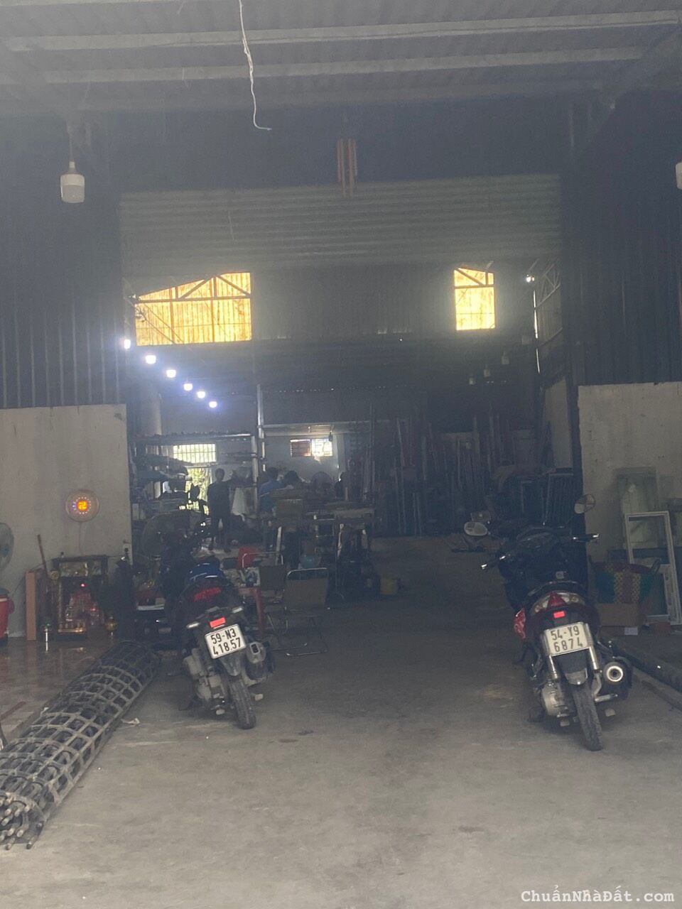 Bán Xưởng SHR Hoàn Công Mặt Tiền Đường 21 DT 10 x 37m Giá 12.5 Tỷ