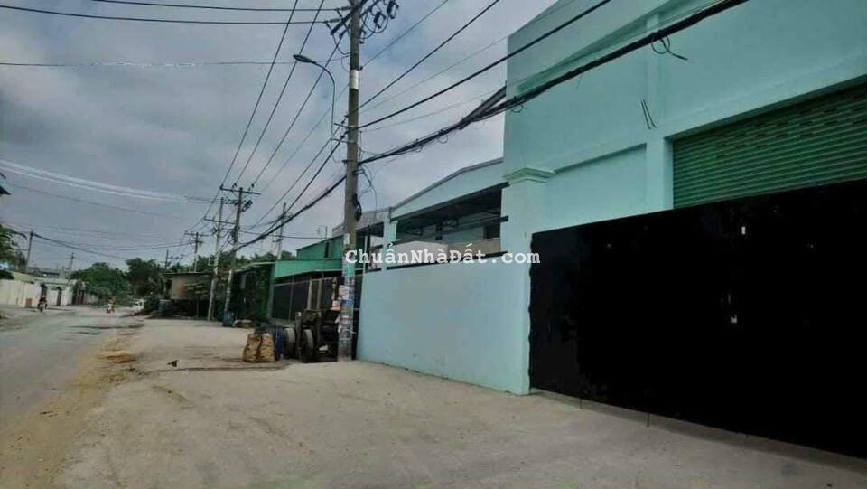 Xưởng Bán Mặt Tiền Xe Công Vĩnh Lộc B Bình Chánh DT 20 x 65m Giá 30 Tỷ Xưởng Bán Mặt Tiền Xe Công Vĩnh Lộc B Bình Chánh DT 20 x 65m Giá 30 Tỷ