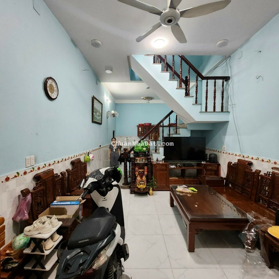 Nhà Bán 2 Tấm Mặt Tiền Kinh Doanh Đỉnh Liên Ấp 2-6 DT 8 x 20 Giá 12 TỶ