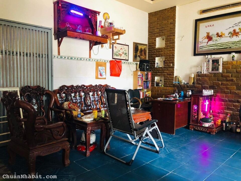 Giảm Từ 20 - 13 Tỷ Chủ Cần Bán Gấp Khách Sạn Nguyễn Thị Tuôi 6 x 40m Giảm Từ 20 - 13 Tỷ Chủ Cần Bán Gấp Khách Sạn Nguyễn Thị Tuôi 6 x 40m