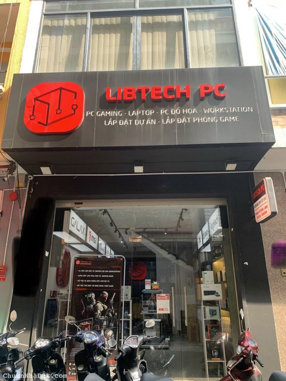 Hiếm ! Mặt tiền Đường Hoa -Phan Xích Long .DT 40m2(4x10m) vuông vứt 4Tầng .Giá 13.5 tỷ 