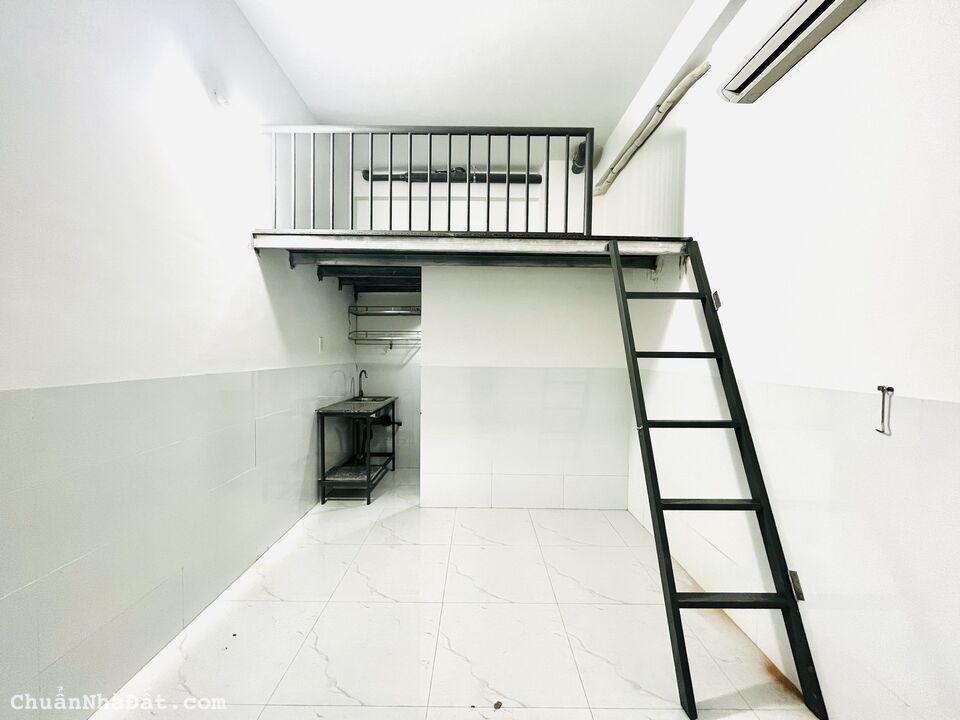 Cho thuê Phòng Gác - Máy lạnh - CO.OP Mart Phan Văn Hớn - Trường Chinh - An Sương