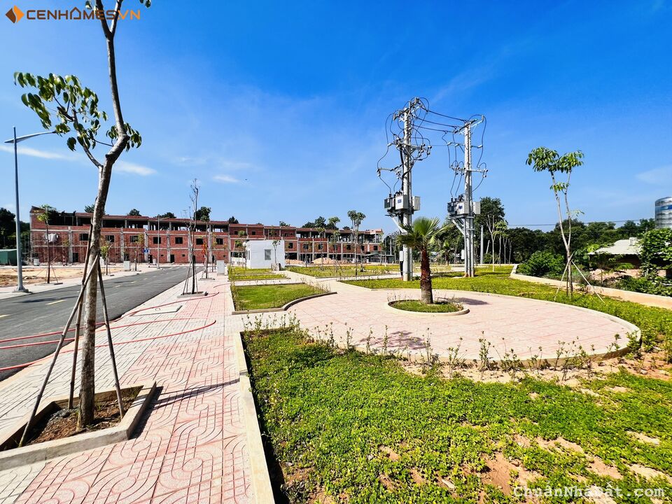 Bán đất khu nhà ở Hoàng Nam ,mặt tiền đường Tố Hữu– 900tr/lô