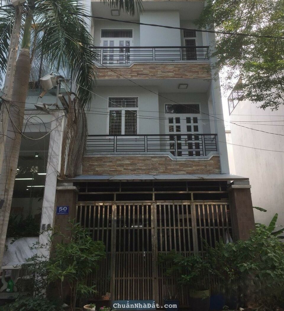 Nhà đẹp 3 lầu,nội thất đầy đủ - giá 2 tỷ 650 