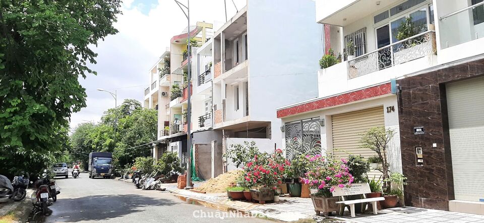 Bán nhà mặt tiền đường Phạm Công Trứ Phường Thạnh Mỹ Lợi Quận 2 nhà 3 lầu ngang 7m MQC 0903034123