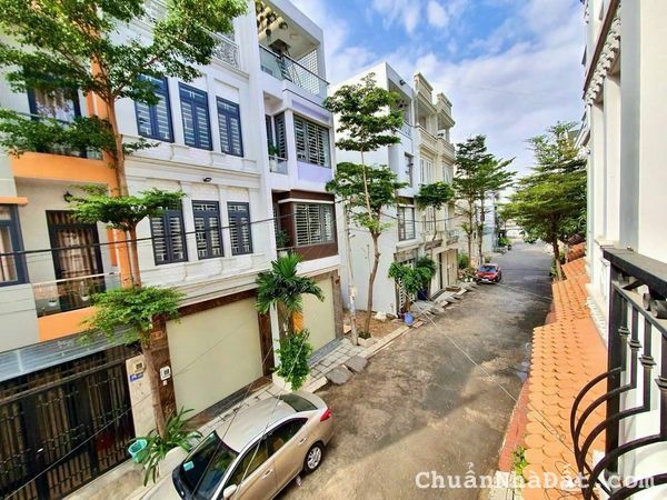 Bán nhà phố liền kề KDC ĐƯỜNG 827 phường Phú Hữu Quận 9 Thương Lượng 💥Ms Thảo 0903034123 Bán nhà phố liền kề KDC ĐƯỜNG 827 phường Phú Hữu Quận 9 Thương Lượng 💥Ms Thảo 0903034123