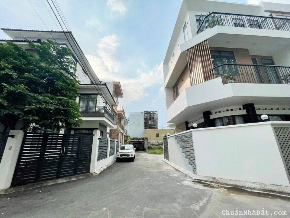 Cho thuê nhà nguyên căn hẻm ô tô quay đầu phường Bình Trưng Tây Quận 2 đủ NT 4pn 4wc LH 0903034123