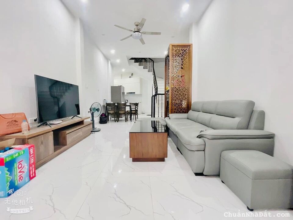 Hiếm ! Nhà Đẹp Bạch Mai, Lõi Hai Bà Trưng, Full Nội Thất, Gần Ô TÔ, 38m2 Giá 5 Tỷ  