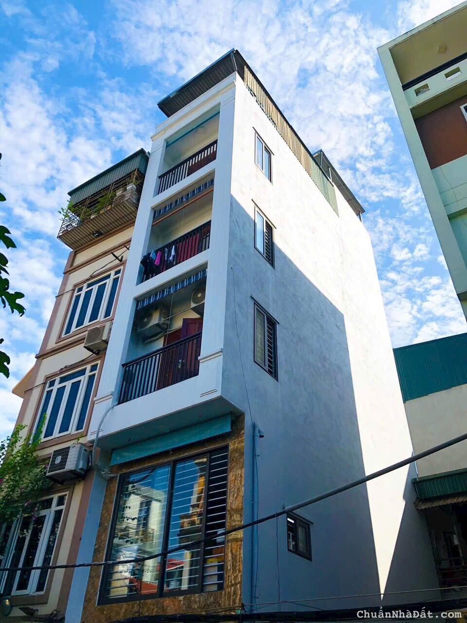 🏠Nhà Đầu Cầu Chương Dương-Thông gara oto-4,75Tỷ🌟6T,sang hồ,giá 4,85tỷ.