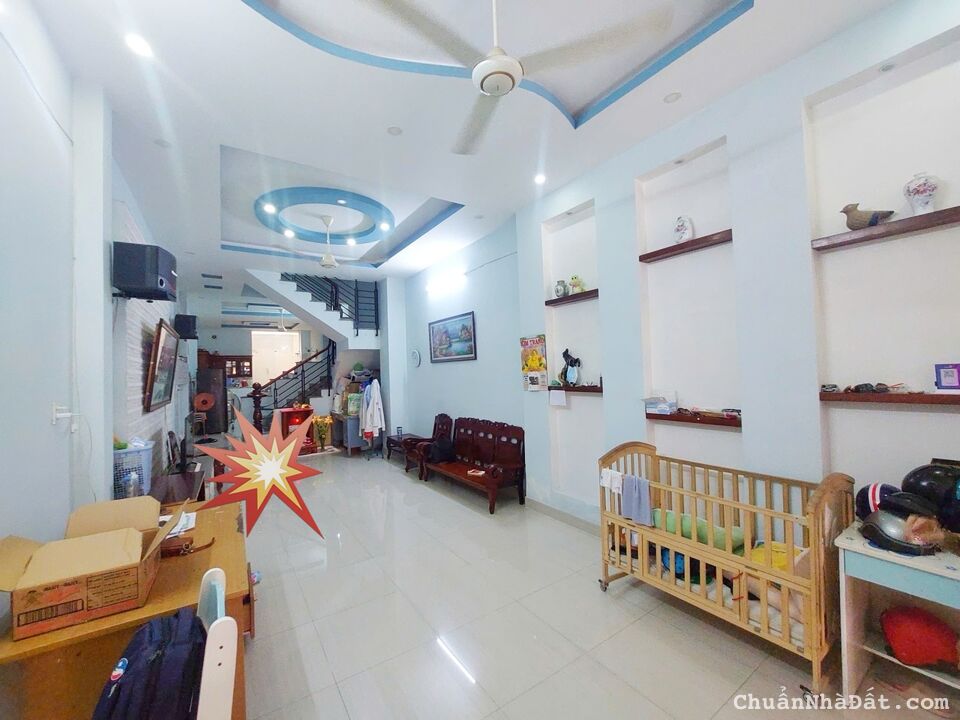 Nhà Mặt Tiền 100m2 , 4 tầng giá 14 Tỷ, gần Bệnh viện Lê Văn Thịnh , P. Bình Trưng Tây, Quận 2 Nhà Mặt Tiền 100m2 , 4 tầng giá 14 Tỷ, gần Bệnh viện Lê Văn Thịnh , P. Bình Trưng Tây, Quận 2