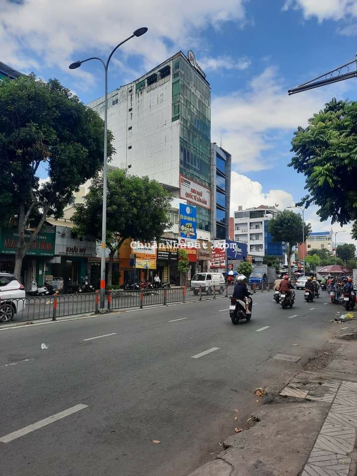 NHÀ BÁN KHU HIẾM, KẾ TTTM VẠN HẠNH, SÁT MẶT TIỀN, NGANG KHỦNG 7M, SỔ NH, SẦM UẤT, SƯ VẠN HẠNH, 23TỶ