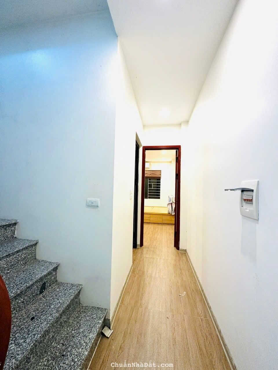 Bán Gấp Nhà Bát Khối Long Biên Trước Tết