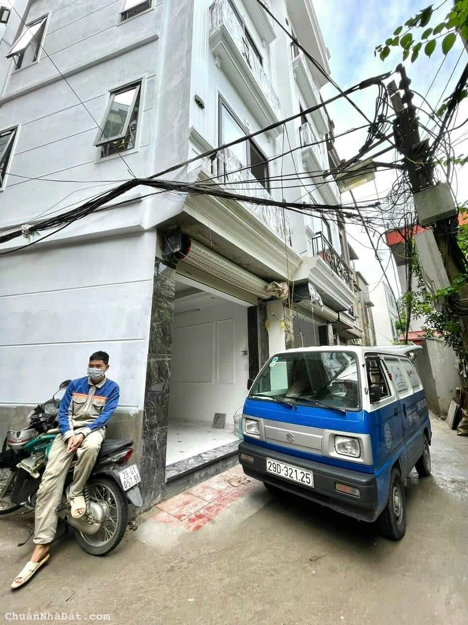 Bán Nhà 30m2 5 Tầng Phố Thượng Thanh