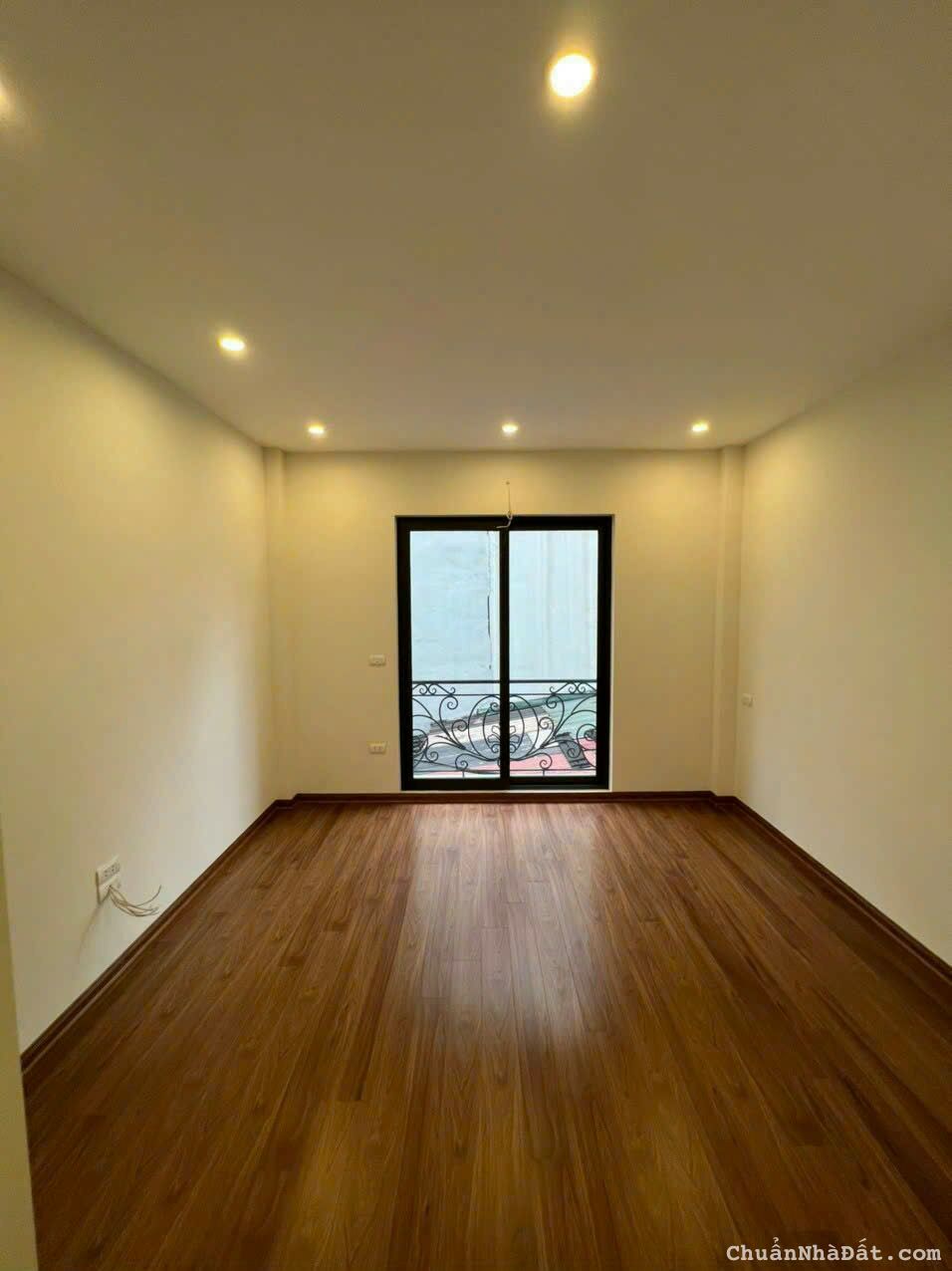 BÁN NHÀ 46 m2 4 TẦNG, Ô TÔ ĐỖ CỬA Ở TƯ ĐÌNH, LONG BIÊN, HÀ NỘI BÁN NHÀ 46 m2 4 TẦNG, Ô TÔ ĐỖ CỬA Ở TƯ ĐÌNH, LONG BIÊN, HÀ NỘI