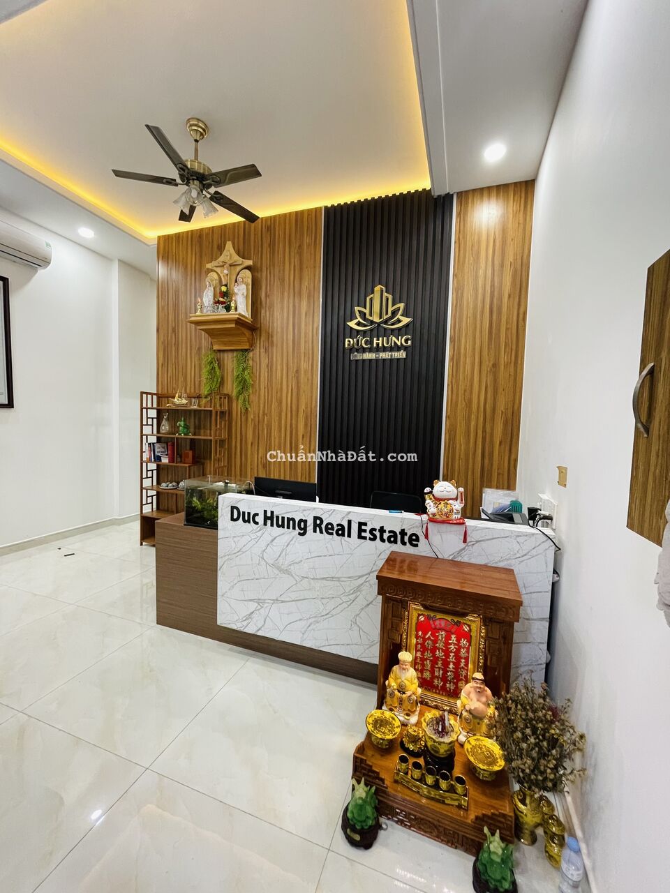 Bán nhanh căn nhà phố có hầm city land park hill đã hoàn thiện,sổ hồng vĩnh viễn giá 16,5tỷ ạ 