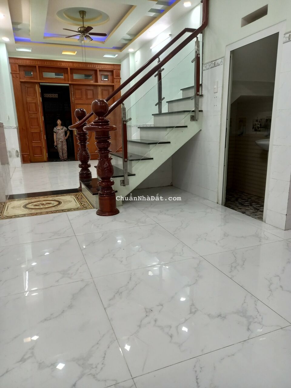 Nhà Bán Trần Thị Hè- Quận 12- 4 Tầng-DTSD 200M2-4PN - Hẻm xe hơi Rộng