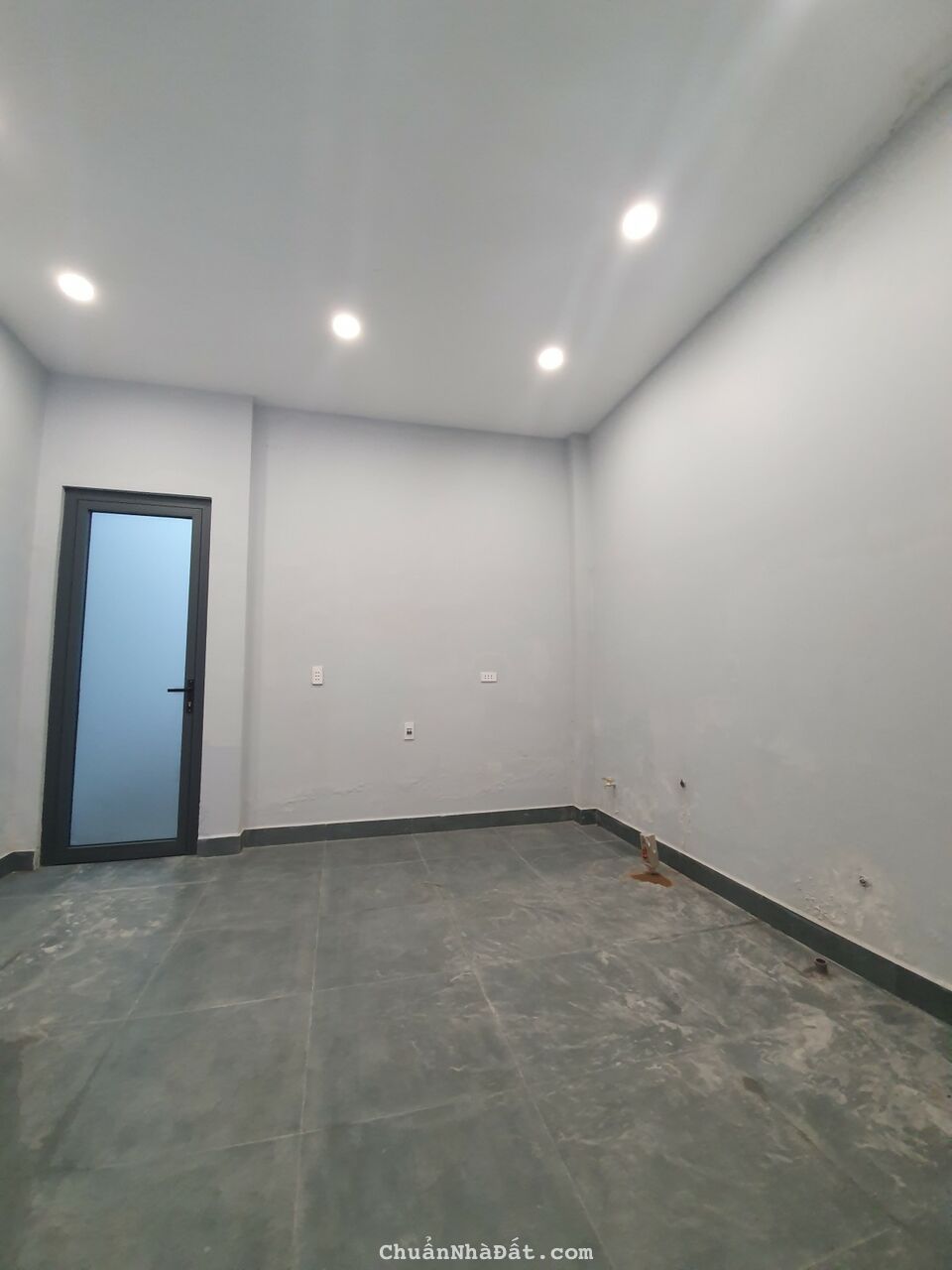 Bán Nhà Tân Chánh Hiệp 10-DTSD 200m2-Ngang 4M- 2 Tầng- Hẻm 6m- 5 Tỷ