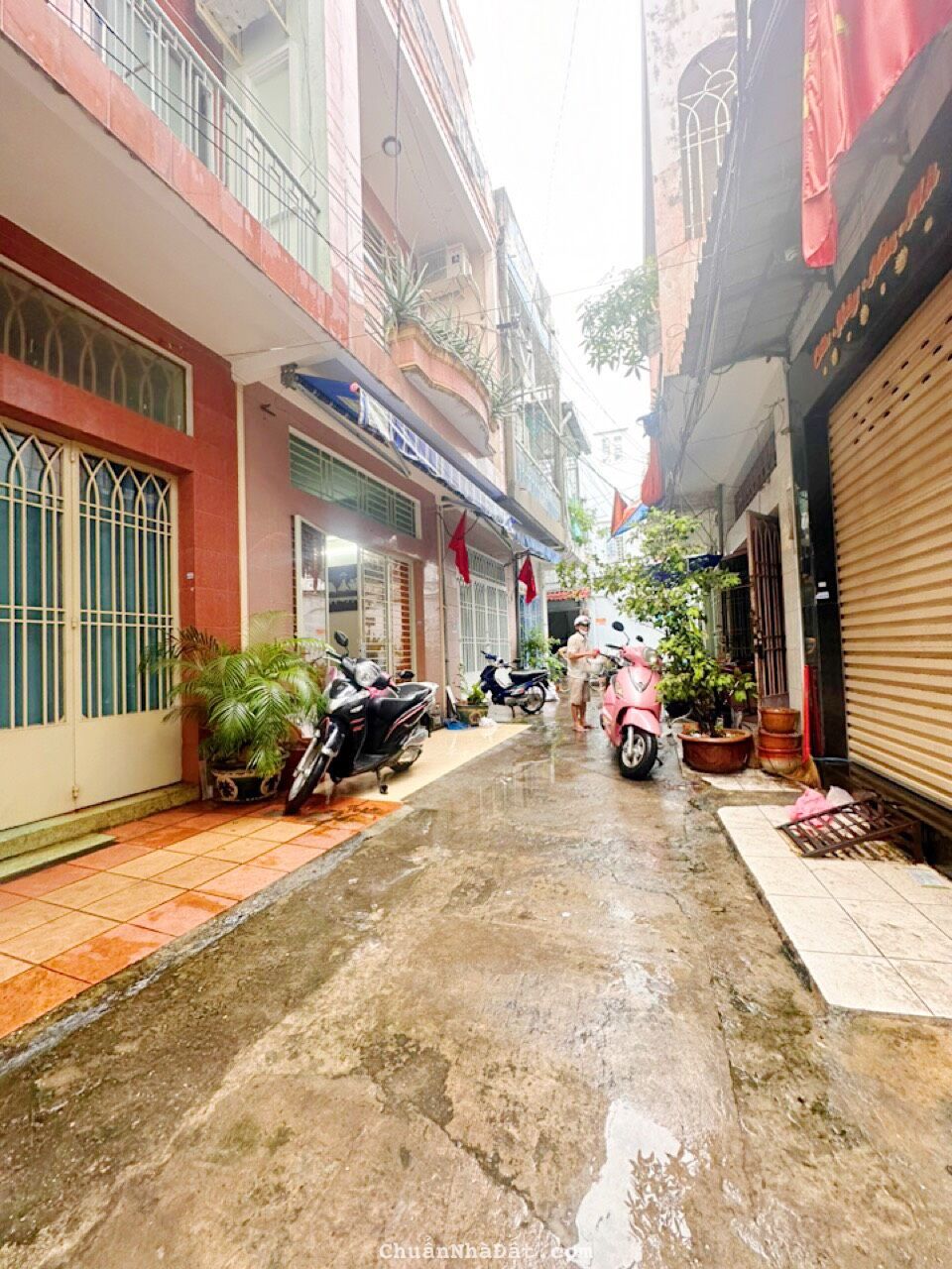 Bán nhà lê văn sỷ quận phú nhuận - Vị trí kinh doanh buôn bán gì cũng được . Khu an ninh . Nhà đẹp 