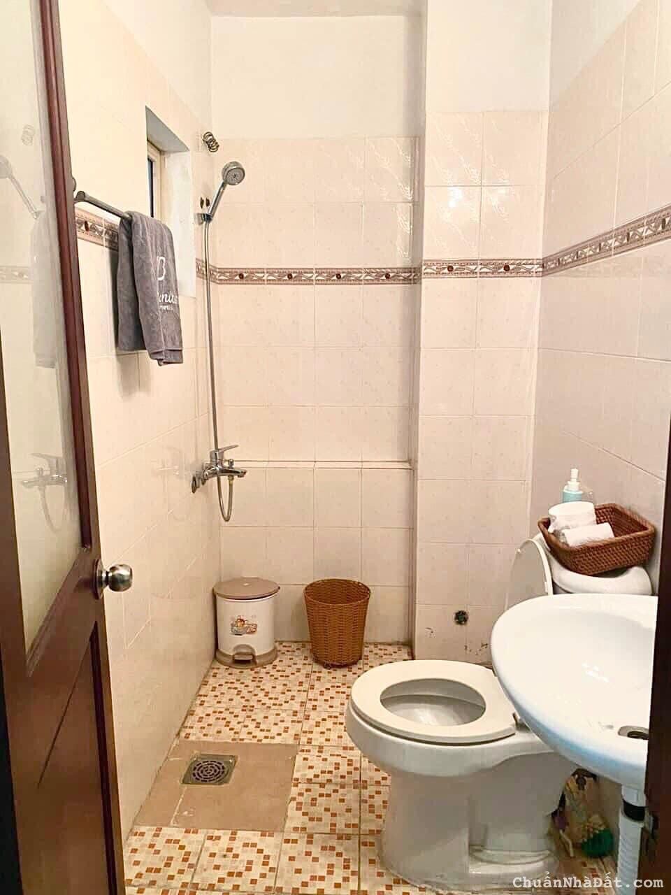 NGUYỄN HỮU CẢNH GIÁP QUẬN 1 ĐƯỜNG NỘI 12M NGUYỄN HỮU CẢNH GIÁP QUẬN 1 ĐƯỜNG NỘI 12M