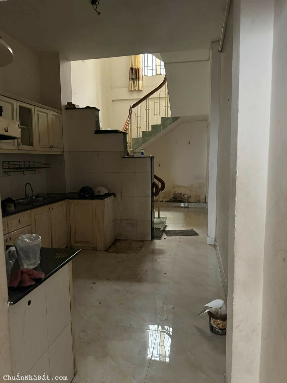 VẠN KIẾP - PHAN XÍCH LONG KHU PHỐ ẨM THỰC VỊ TRÍ VIP QUẬN TRUNG TÂM