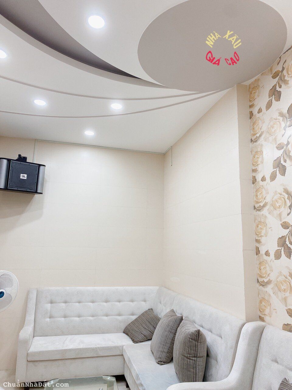 Chính chủ cần bán nhà 200m2 mặt tiền Tô Vĩnh Diện, P. Phương Sài, Nha Trang