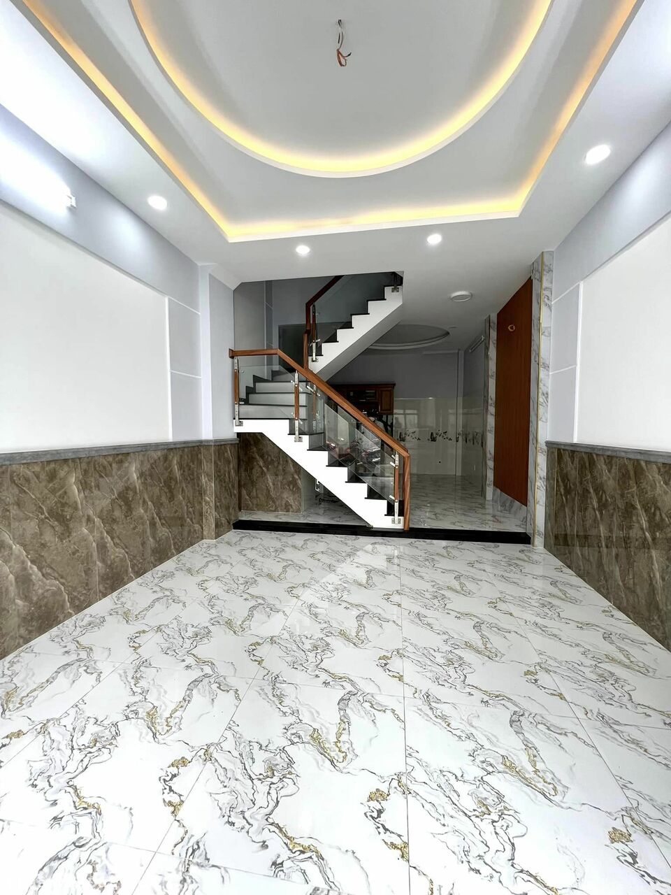 Nhà Bán Hoàng Bật Đạt P15 Qtb - Gần 50M2 - Nhỉnh 5T