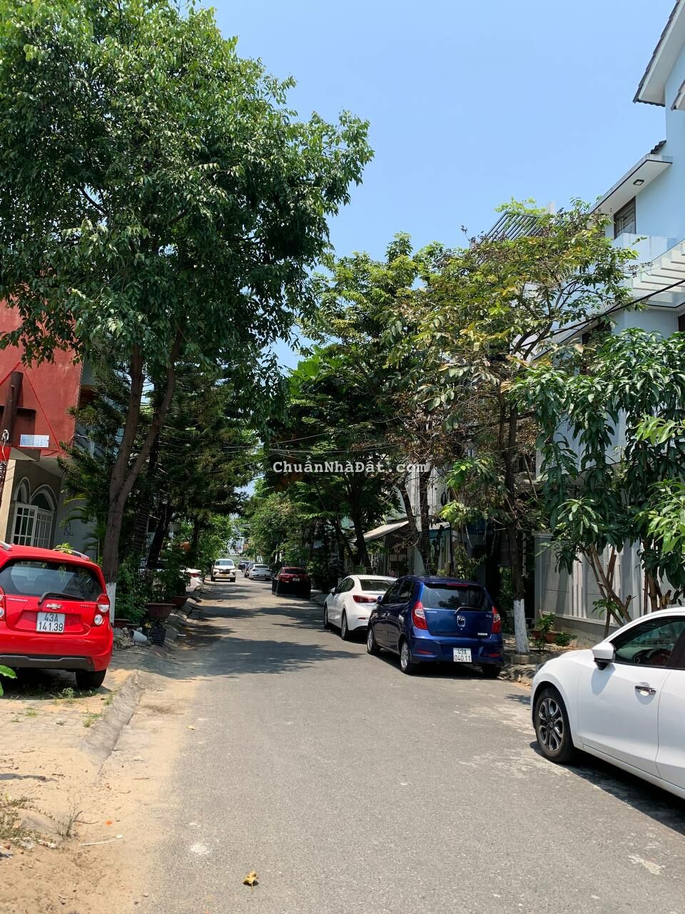 Bán lô đất 100m2 mặt tiền đường Mỹ An 18 - P. Mỹ An - Q. Ngũ Hành Sơn - Đà Nẵng