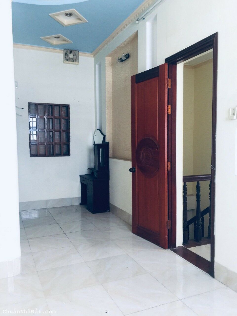 Chủ gửi: Cho thuê nhà đẹp 14 triệu mặt tiền Phạm Ngọc Hưng