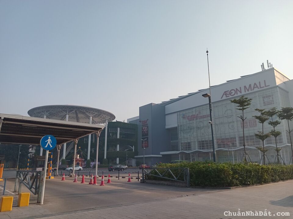 Bán nhà phố Thạch Bàn – Long Biên, DT 31m2; MT 4,7m giá 2,9 tỷ Bán nhà phố Thạch Bàn – Long Biên, DT 31m2; MT 4,7m giá 2,9 tỷ