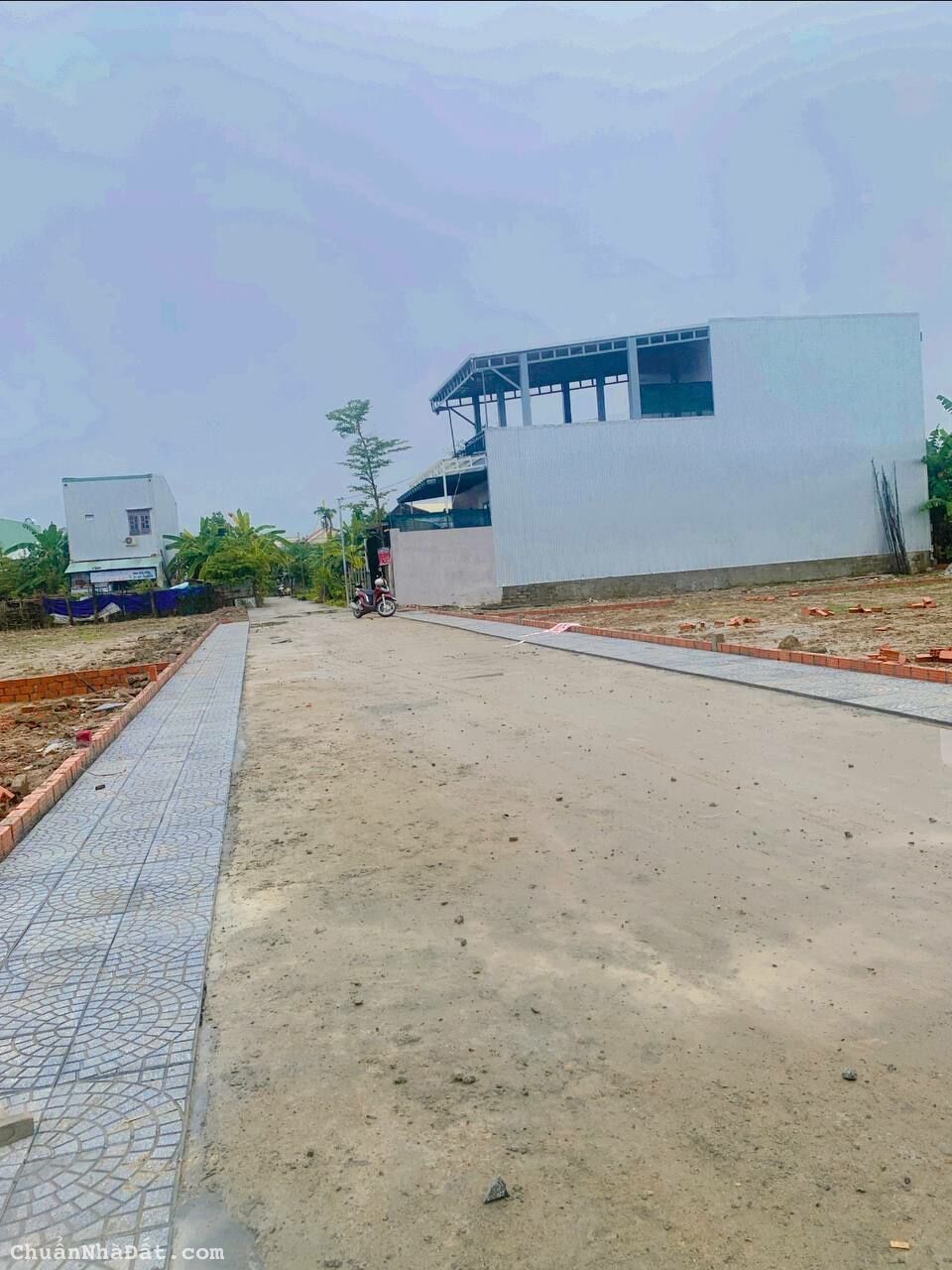 Đất ngay trung tâm thị trấn Ái Nghĩa chỉ cần 660 triệu sở hữu ngay Đất ngay trung tâm thị trấn Ái Nghĩa chỉ cần 660 triệu sở hữu ngay