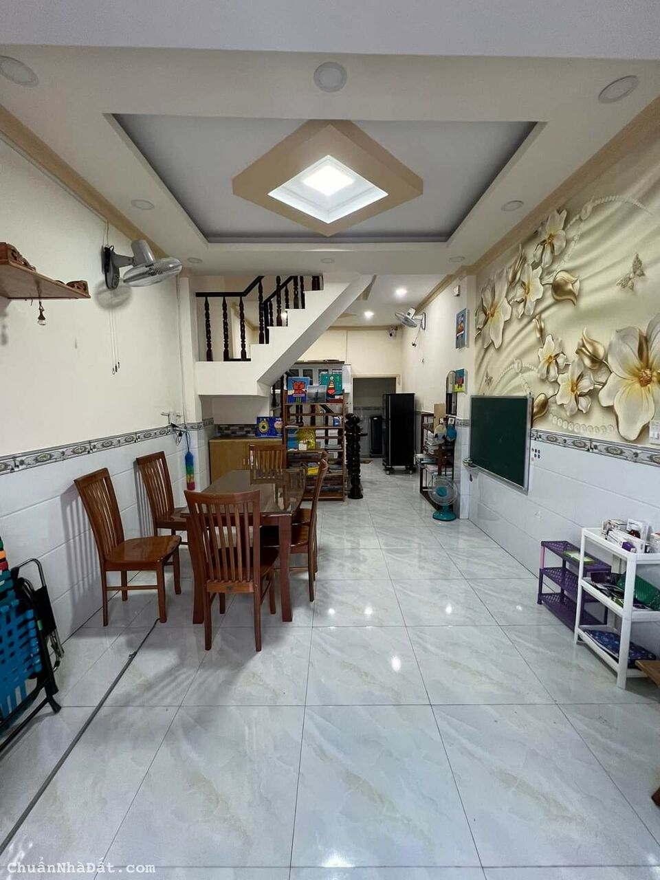 BÁN NHÀ LÊ VĂN QUỚI KHU DÂN CƯ HIỆN HỮU - 3TẦNG 36M2 HXH THÔNG THOÁNG CHỈ 3,29TỶ