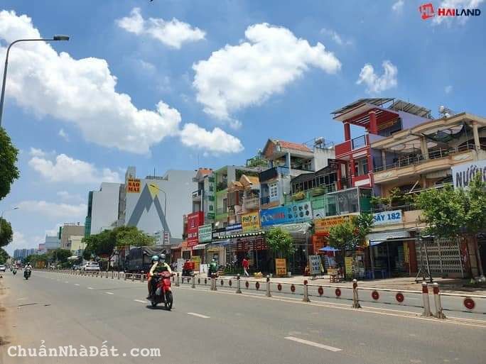 CHỈ 5,49 TỶ NHÀ SÁT MẶT TIỀN LŨY BÁN BÍCH 2 TẦNG 96M2 CHÍNH CHỦ TRANG BÌA CHƯA QUA ĐẦU TƯ