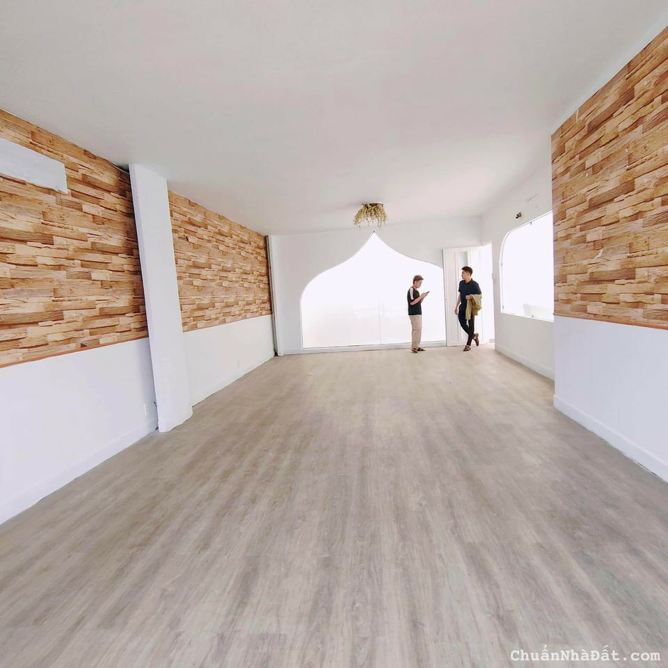 NCC Quận Phú Nhuận, DT 240m, Ngang 6m, trống suốt, KD gần trường học, nhà thờ NCC Quận Phú Nhuận, DT 240m, Ngang 6m, trống suốt, KD gần trường học, nhà thờ