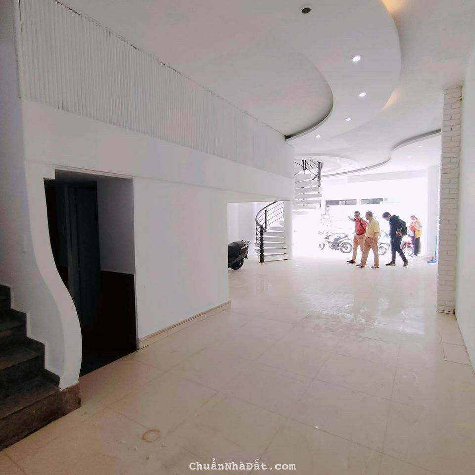 NCC Quận Phú Nhuận, DT 240m, Ngang 6m, trống suốt, KD gần trường học, nhà thờ NCC Quận Phú Nhuận, DT 240m, Ngang 6m, trống suốt, KD gần trường học, nhà thờ